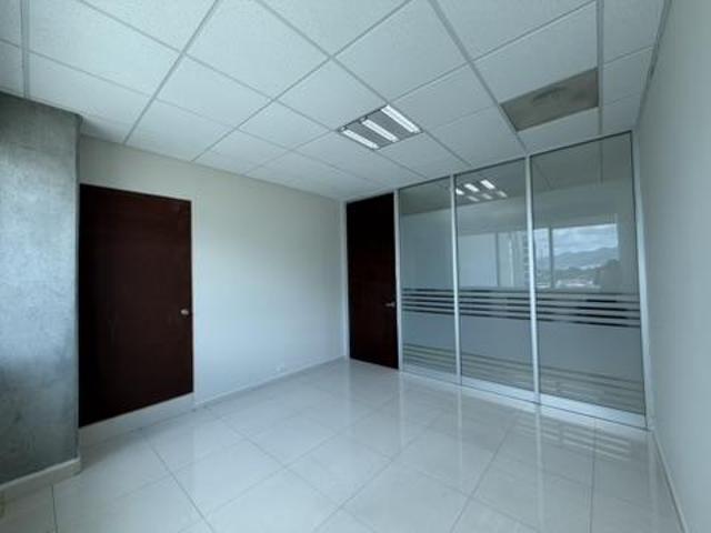 Oficina equipada en Renta | Zona Valle Oriente
