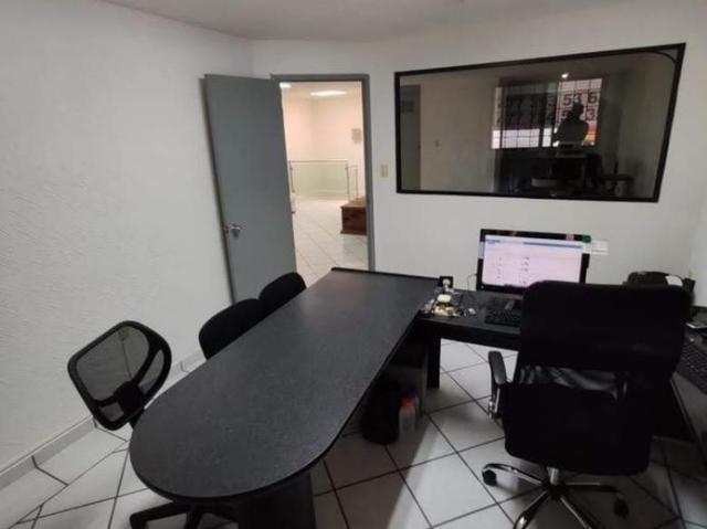 Oficina Le?n Moderno