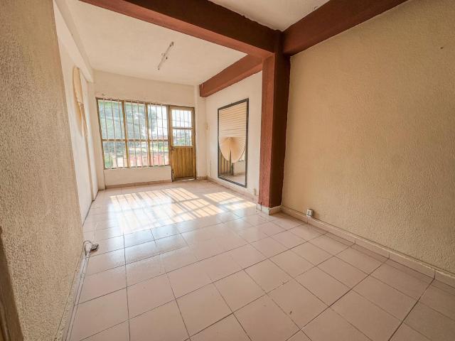 Oficina Privada 15m? con Balc?n y Ba?o Completo | San Juan de Arag?n Piso 1