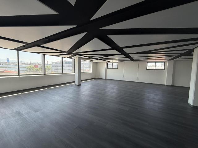 Oficina Renta Naucalpan 1106m2