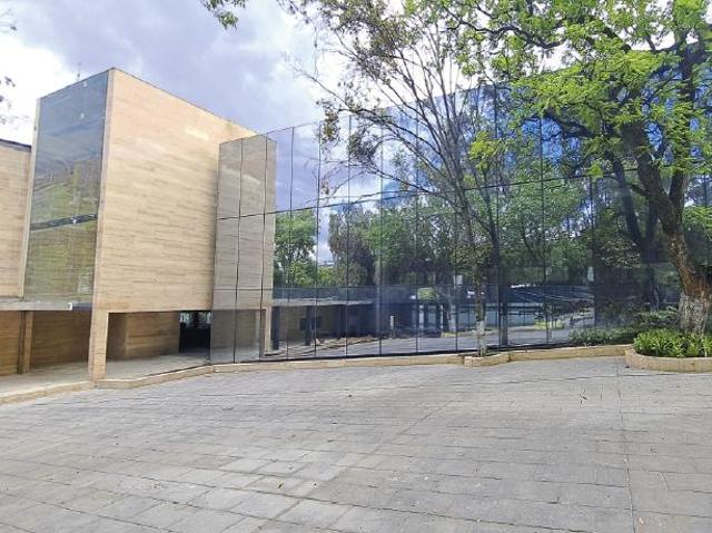 Oficina Renta Altavista 3061 m2 Piso 1