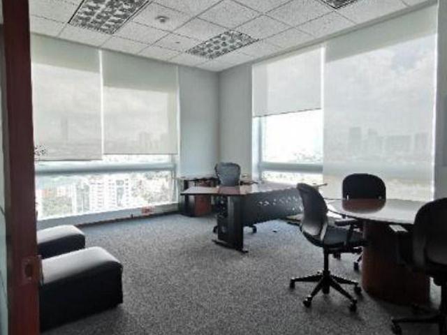Oficina Renta Arcos Bosques 830 m2 Piso 16