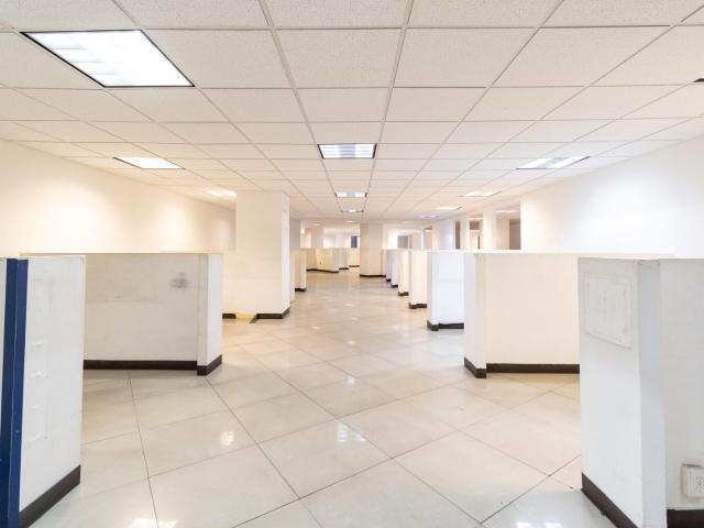 Oficina Renta Centro Juana de Arco desde 1926m2 a 9608m2