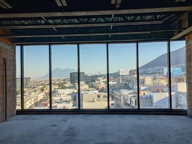 OFICINA SIKARA CUMBRES MADEIRA MONTERREY RENTA