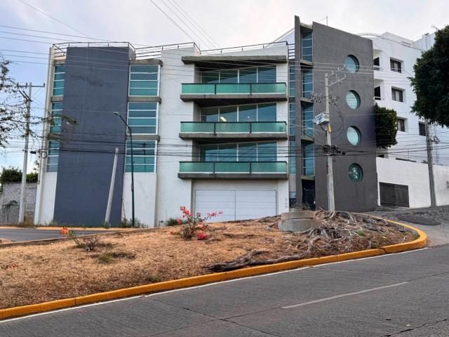 OFICINAS EN RENTA ZONA NORTE LEON GTO SOBRE BLV.CAMPESTRE A UNA CALLE DE UNIVERSIDAD LA SALLE