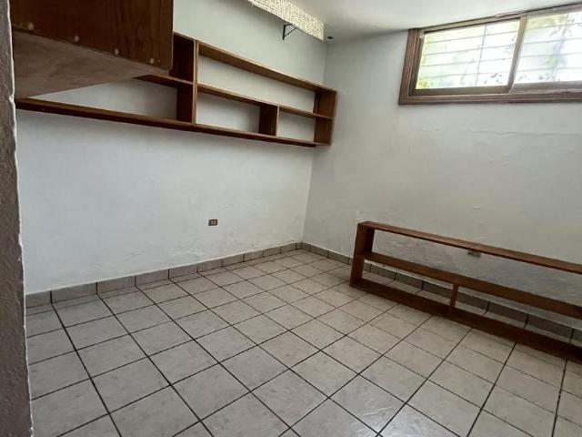 Oficinas en RENTA Cerca Plaza de la Paz