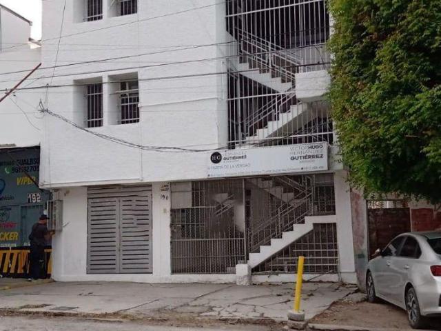 OFICINAS en Renta con local comercial en zona centro de Tuxtla Guti?rrez
