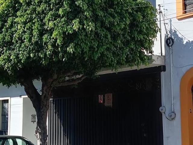 OFICINAS EN RENTA EN ZONA CENTRO CASA
