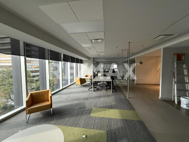 Oficinas en renta en Avenida Insurgentes Sur en Colonia Del Valle Centro