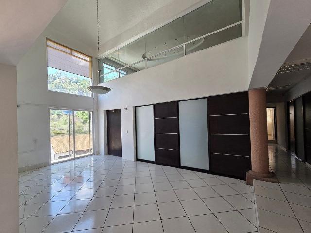 Oficinas en RENTA en San Javier