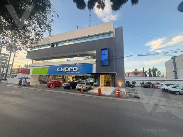 OFICINAS EN RENTA SOBRE AV. LEONA VICARIO, METEPEC