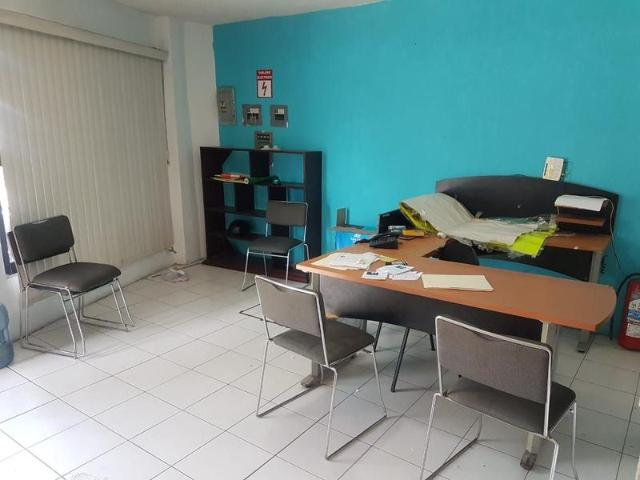 OFICINAS O SALAS DE CAPACITACI?N, EN RENTA
