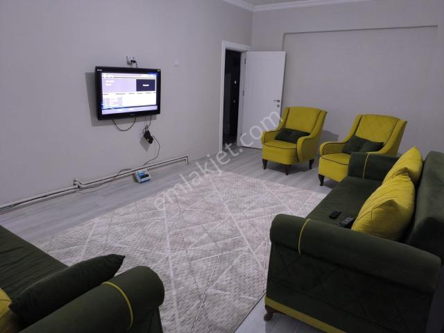 Ofiste 2+1 Eşyalı Kiralık Daire Büyük Tip