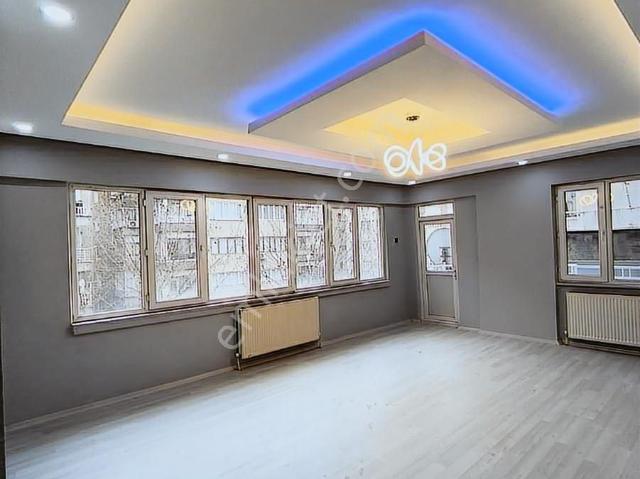 Diyarbakır Ofis'te Acil Satılık 3+1 Daire