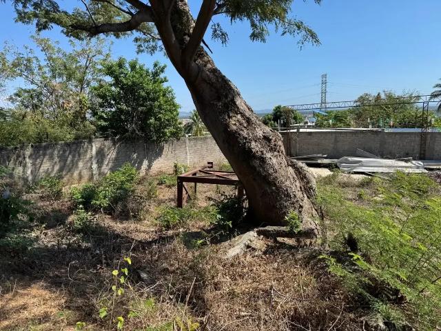 OFREZCO TERRENO EN VENTA MACROTUNEL