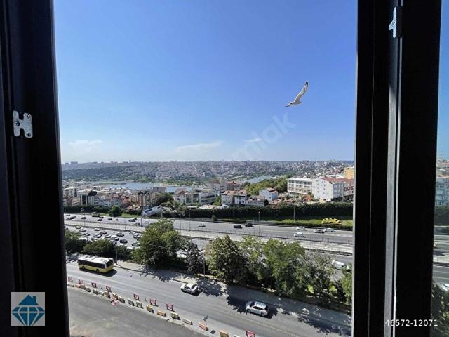 Okmeydanı Emlak Konut Deniz Manzaralı 3+1 Ebeveyn Banyolu Lüks