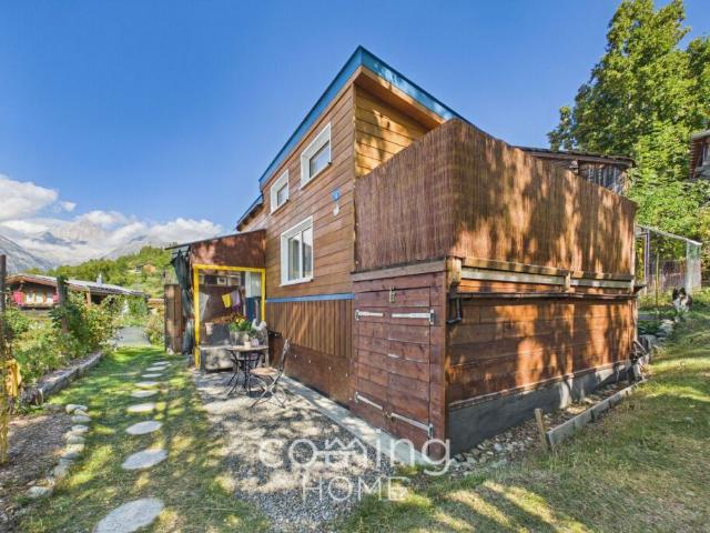 ÖKO Tiny House in Bürchen mit Grundstück W3 und Bergsicht