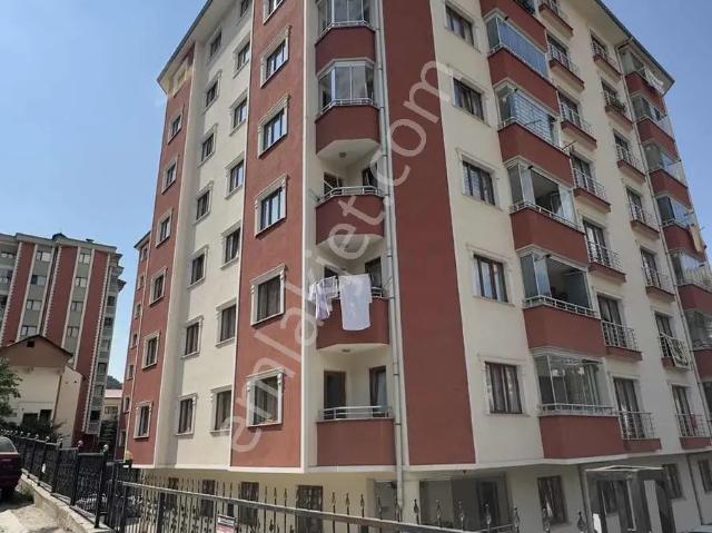 Okan Emlak'tan Karşıyaka'nın Gözde Konumunda Ürkmez Apt. 3+1