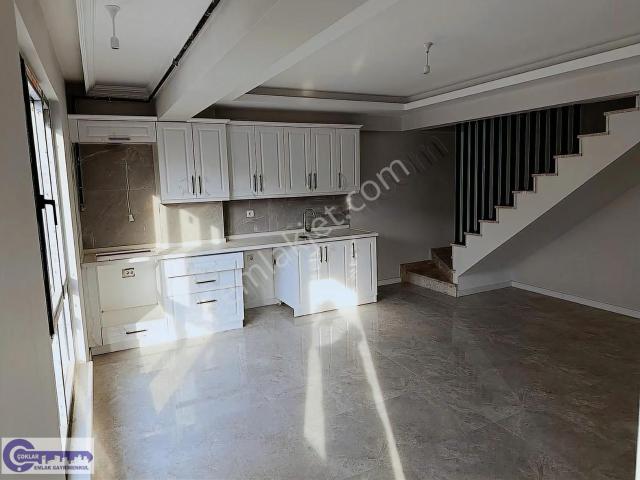 Çoklar'dan Çarşı Merkezde Satılık 4+1 Sıfır Dubleks Daire