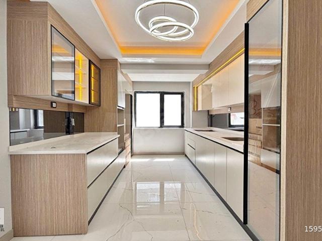 OKULLAR BÖLGESİNDE 3.000.000TL KREDİLİ 1. ARA KAT 3+1 ULTRA LÜX!