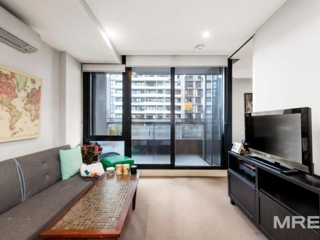 Oh so central modern and stylish