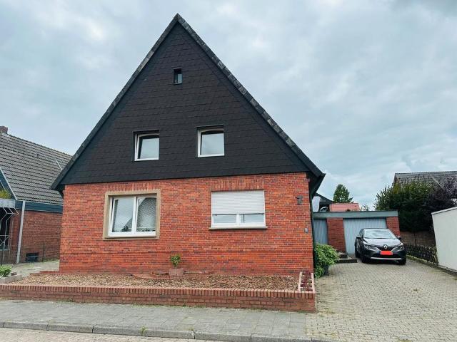OHNE MAKLER DIREKT VON BAUHERRN 2 FAMILIEN HAUS