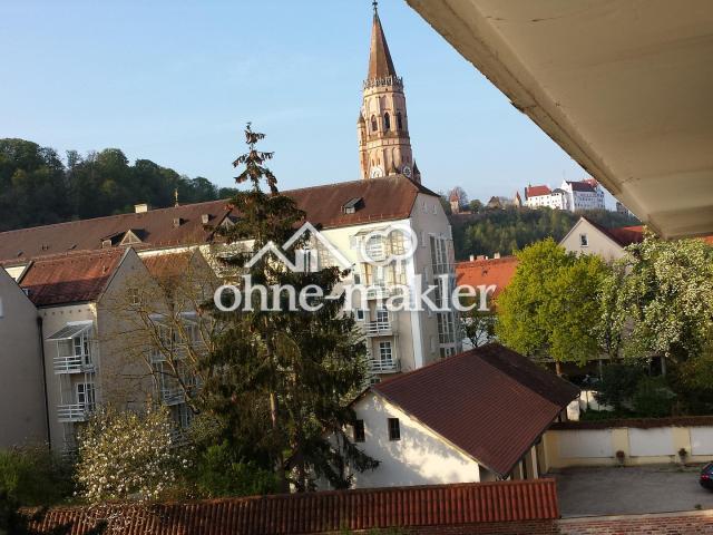 ohne Makler: innenstadtnahe 1 Zimmer Whg + 62m² + großer Balkon + hohe Mietrendite