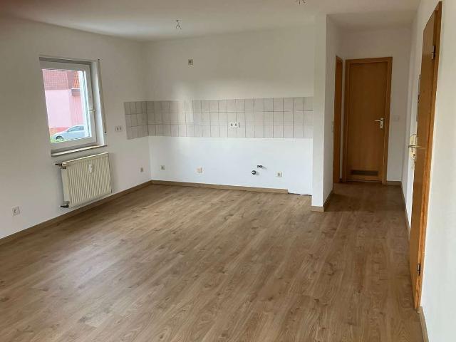 OHNE MAKLER Renovierte und gut aufgeteilte 2 Zimmer Eigentumswohnung