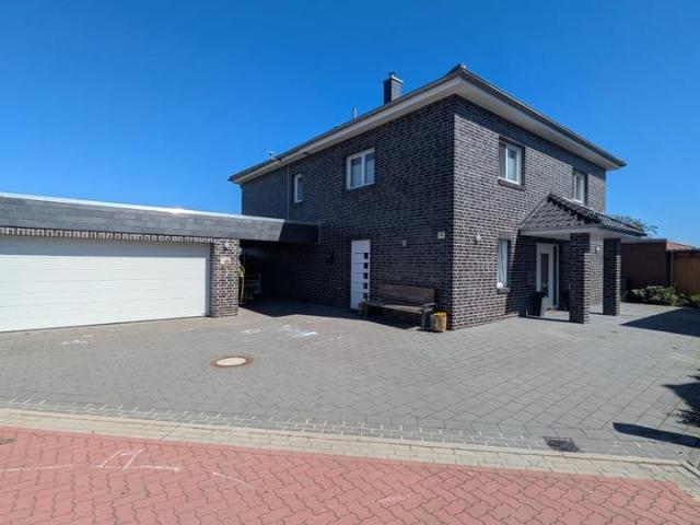 Ohne Makler Stadtvilla mit 210 m² Wohnfläche in Heemsen