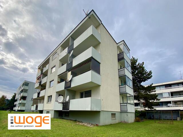 ohne Provision helle, geräumige 3,5 Zimmer Wohnung mit 2 Balkone