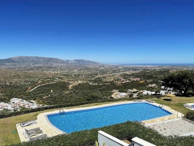 Ojén | Casa Adosada Con Vistas Al Mar Y La Montaña Cerca De Marbella
