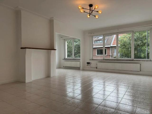 OOSTERVELDWIJK Ruim 1 slpk app 105m² met terras
