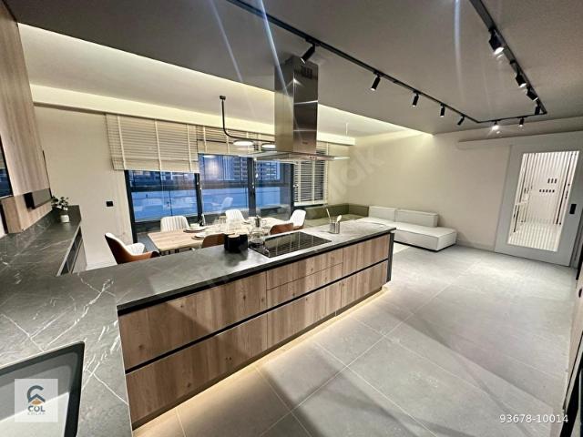 ÇÖL EMLAK'TAN 3 BLOKLU 7 24 GÜVENLİKLİ 50 M2 MUTFAK 3 BANYOLU TERAS BALKONLU MODERN MİNARİ YAPILI