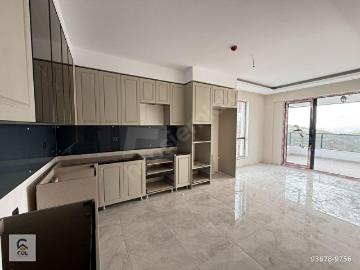ÇÖL EMLAK'TAN BULVARA PARALEL EBEVEYN BANYO GİYİNME ODASI KIŞ BAHÇELİ LÜX SIFIR DAİRE İMKANI