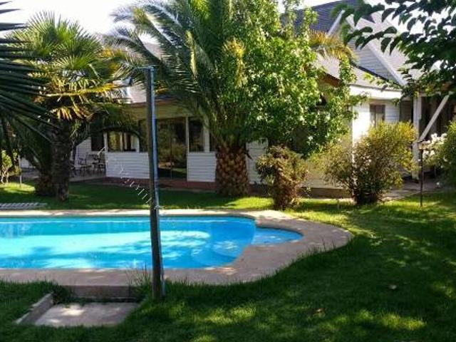 Olmue  arriendo preciosa casa año corrido