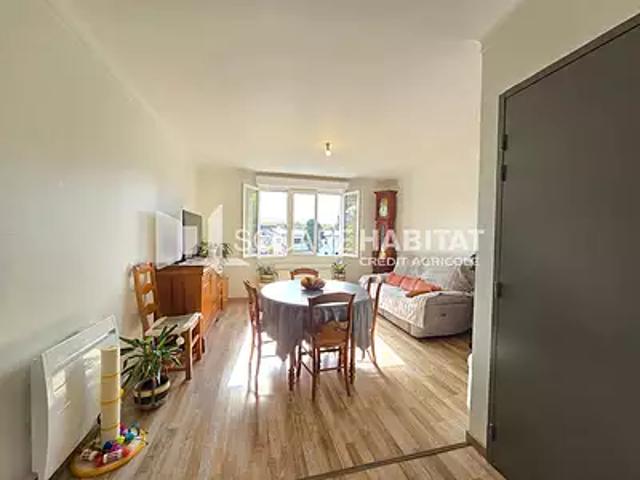 Oloron Sainte Marie 64400 Achat / Vente appartement 3 pièces t3 au dernier étage