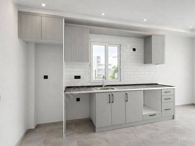 OLA'DAN ERDEMLİ KOCAHASANLI'DA DENİZE YAKIN 1+1 FIRSAT DAİRE