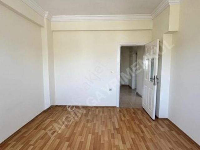 Çolaklı'da Kiralık 2+1 Daire, 80m², Balkonlu