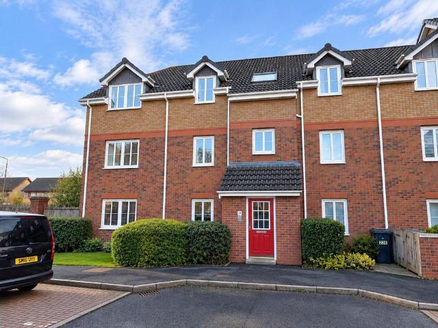 Oldwood Place, Livingston, EH54 2 bed flat to rent £950 pcm £219 pw