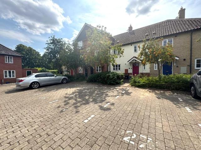 Old Convent Orchard, Bury St. Edmunds 3 bed terraced house to rent £1,550 pcm £358 pw