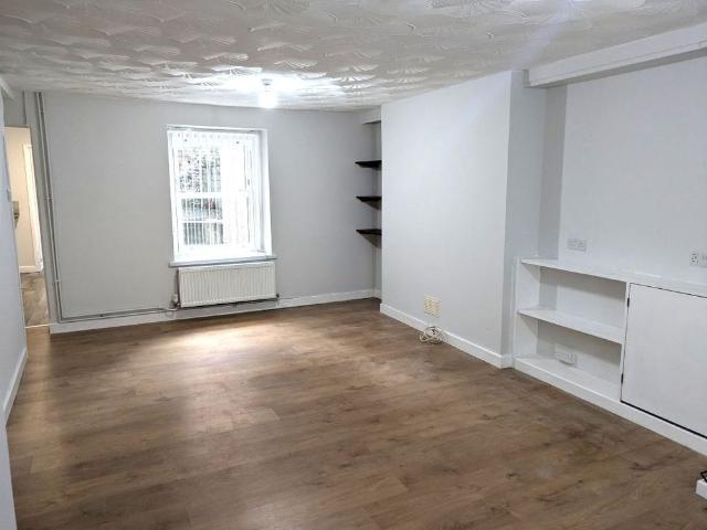 Old Castle Road, Llanelli, Carmarthenshire, SA15 2SN