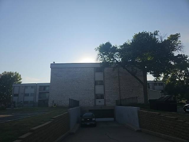 Old Cedar Ave S Apt 109
