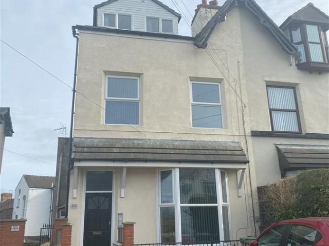 Old Chester Road, Birkenhead CH42, 2 bed property to rent, £625 pcm | PrimeLocation