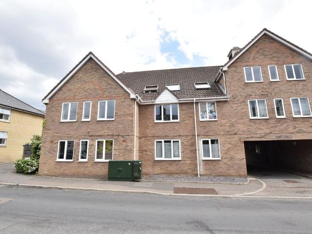 Old Croxton Road, Thetford IP24, 1 bed flat to rent, £835 pcm | PrimeLocation