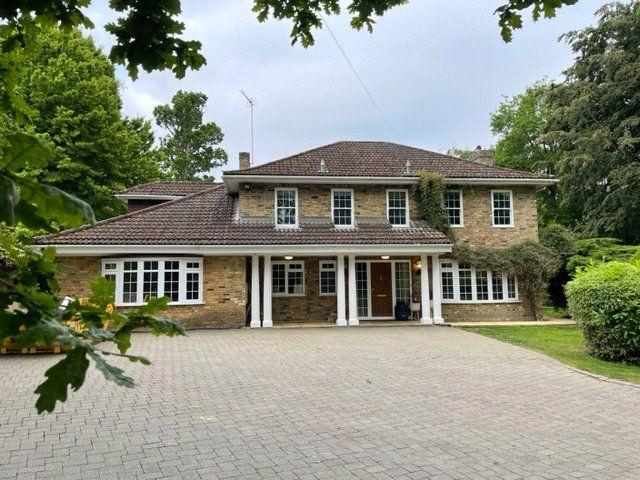 Old Avenue, West Byfleet KT14, 5 bed detached house to rent, £5,750 pcm | PrimeLocation