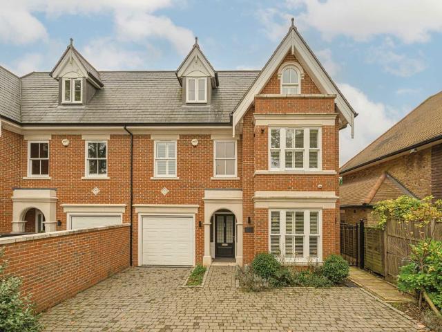 Old Avenue, Weybridge KT13, 5 bed property to rent, £6,495 pcm | PrimeLocation