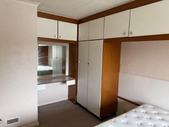 Old Bedford Rd, Luton, LU2 2 bed flat to rent £1,250 pcm £288 pw