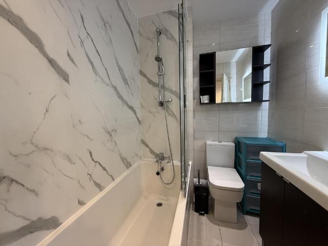 Old Brompton Road, Earls Court. 2 bed flat to rent £3,000 pcm £692 pw