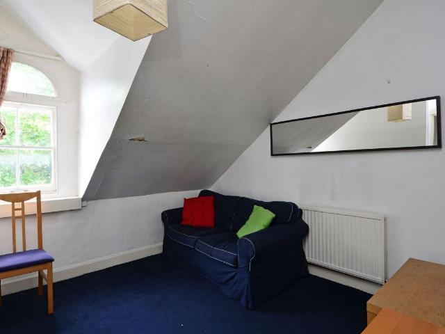 Old Brompton Road, Earls Court, London SW5, 2 bed flat to rent, £5,417 pcm | PrimeLocation
