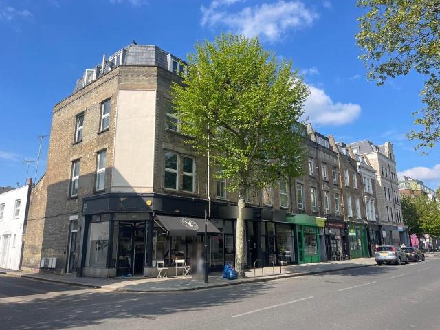Old Brompton Road, London, SW5 2 bed apartment to rent £2,850 pcm £658 pw